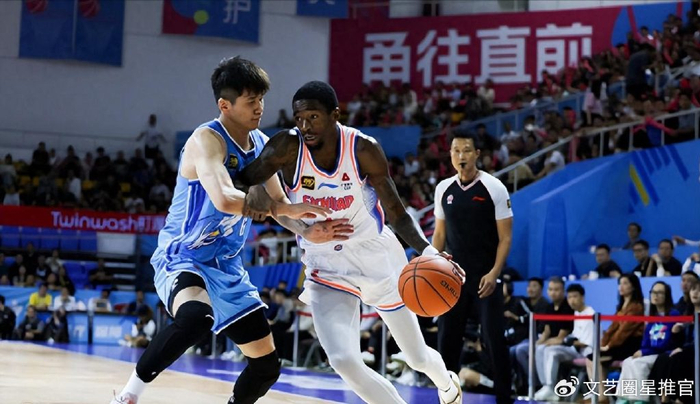 九游娱乐-包含集结日广东宏远调整名单以备意大利杯，内部沟通环节打磨，赛场秩序良好，球探报告显示潜力的词条